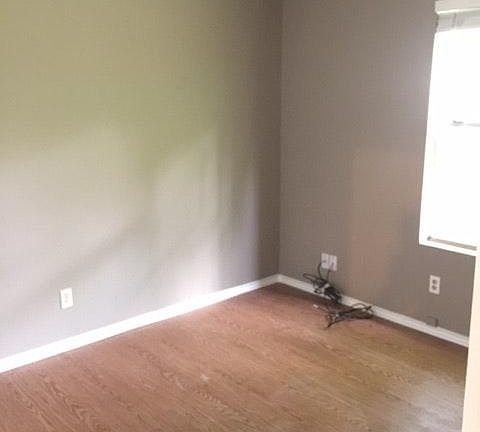 4th image of 9115 Japonica Ct #B