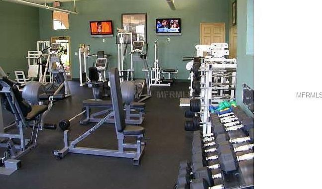 2nd image of 5572 Metrowest Blvd #5-109