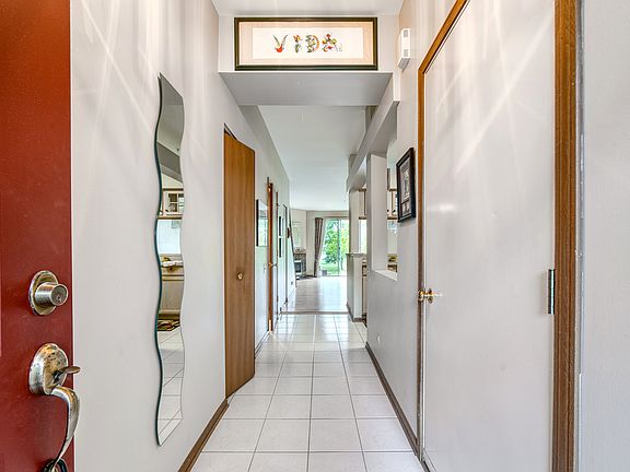 3rd image of 238 Arboretum Dr #365