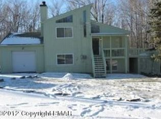 2885 Fairhaven Dr, Tobyhanna, PA 18466