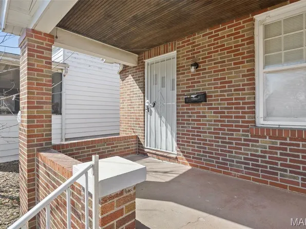 8937 Edna St, Saint Louis, MO 63147