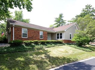 967 Crick Hollow Court, creve coeur, MO 63146