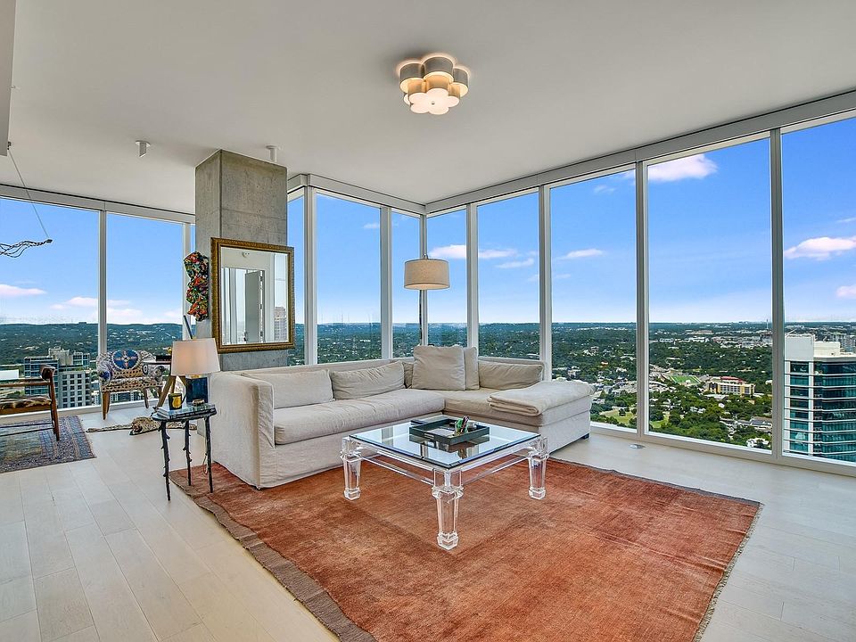 1st image of 301 West Ave #4301