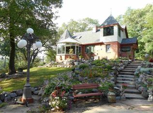 S1550 Town Hall Rd, Lyndon Station, WI 53944