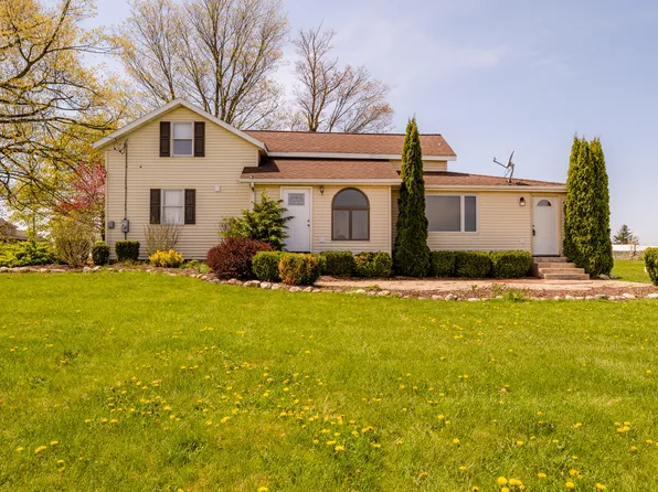 8195 Territorial Rd, Watervliet, MI 49098