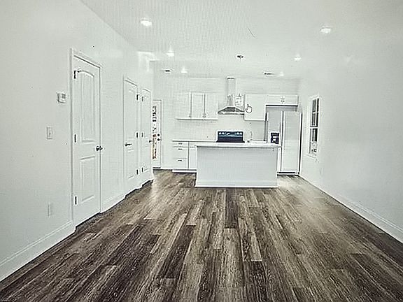 2nd image of 1410 Cleo Way #A
