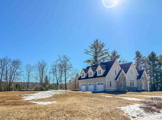 5 Liberty Ln, Barrington, NH 03825