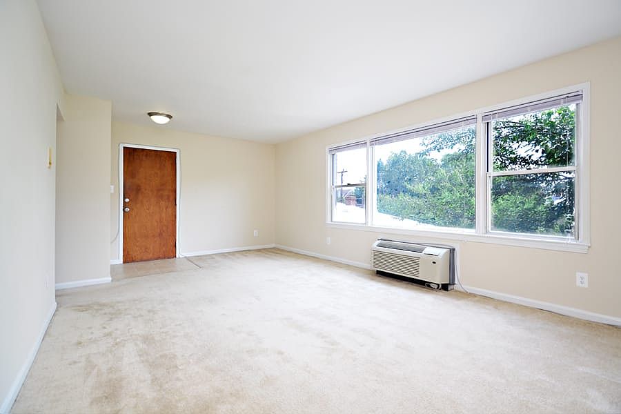 1st image of 219 S Payne St APT 301