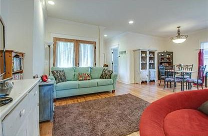 5th image of 1516 Elmwood Ave