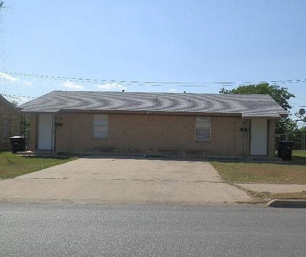 1st image of 1805 N West S Young Dr
