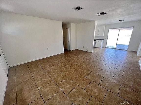 5th image of 5884 Bagley Dr