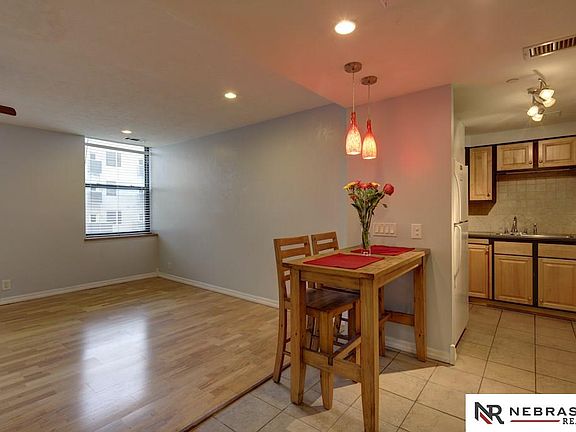 3rd image of 312 S 16th St APT 404