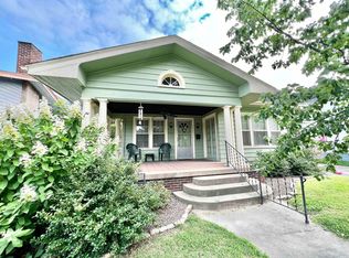 808 Ravenswood Dr, Evansville, IN