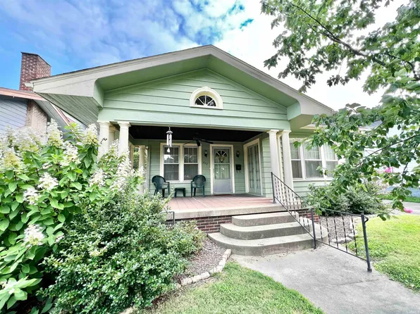 808 Ravenswood Dr, Evansville, IN 47713