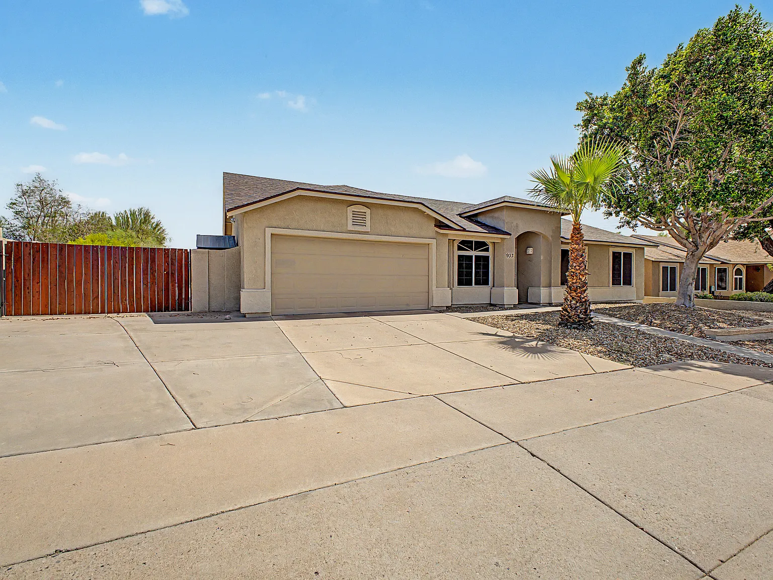 4 bed, 1701 sqft, $2,600 — Photo 4
