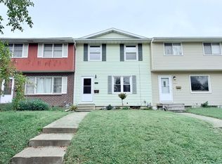 1407 W 2nd St, Cedar Falls, IA 50613