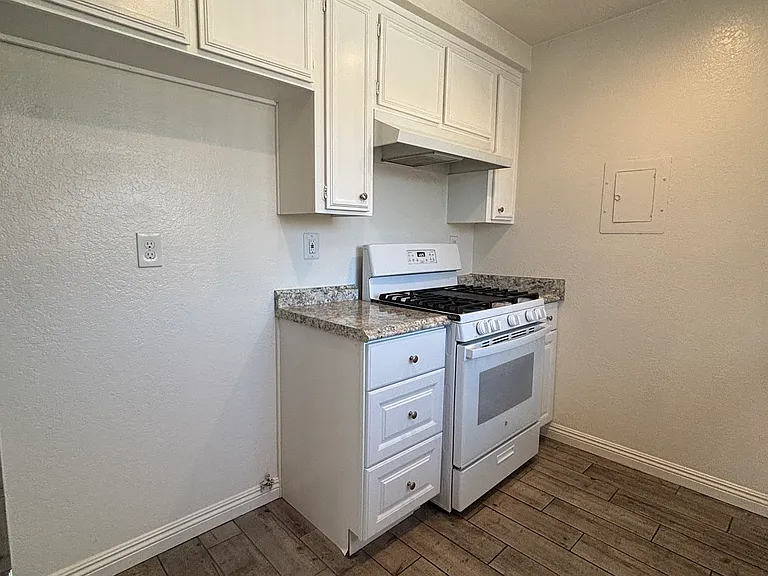 7436 Carnelian St — Photo 18