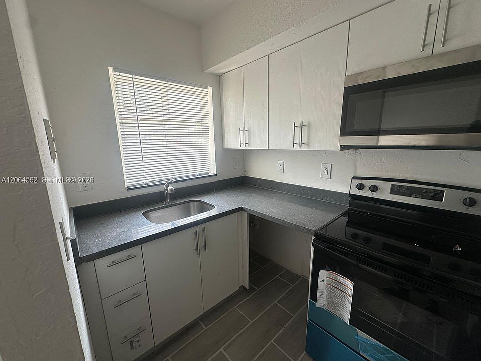 1st image of 8325 NW 5th Ave #8325