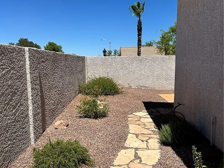 1922 Thunder Ridge Cir — Photo 25