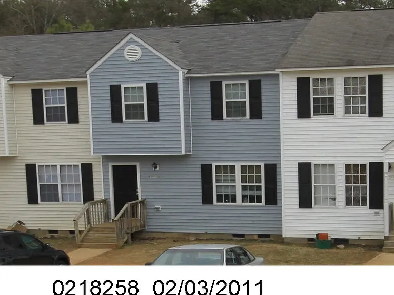 4220 Kaplan Dr — Photo 1