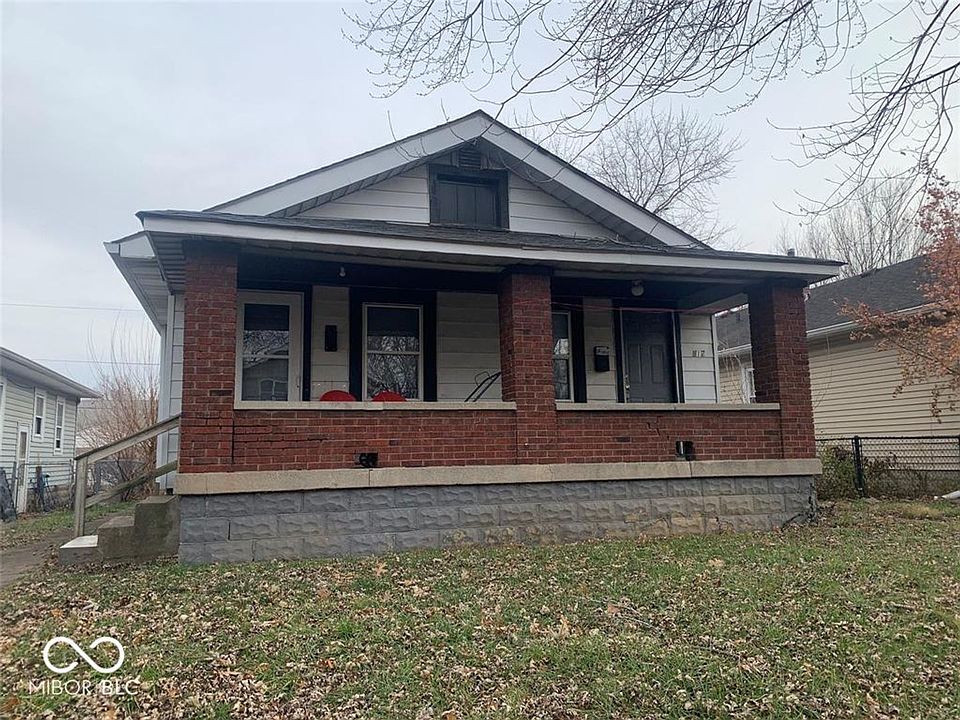 1st image of 817 N Bradley Ave #817