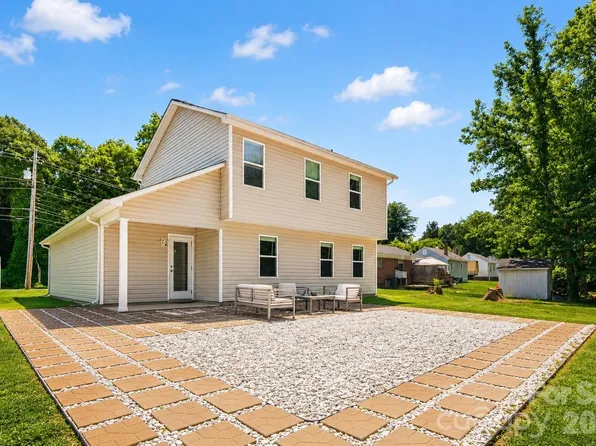 1121 N Broad St, Gastonia, NC 28054