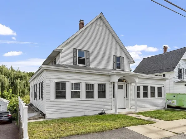 31 Johnson St, Leominster, MA 01453