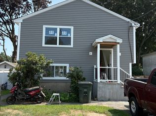 319 W Main St, Milford, CT 06460