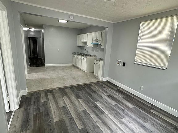 5th image of 1039 Phelps St #1