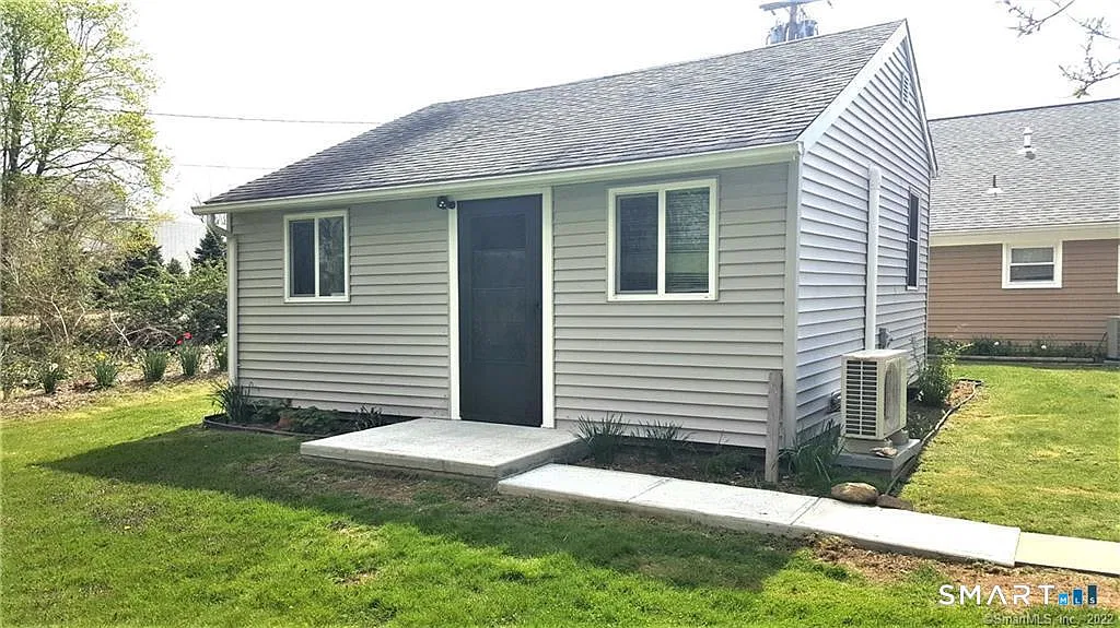 Studio, 1.0 bath, 400 sqft, $1,500 — Photo 1