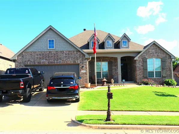 5870 E 143rd St S, Bixby, OK 74008