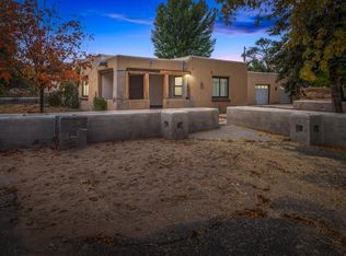 45 Feather Rd, Santa Fe, NM 87506