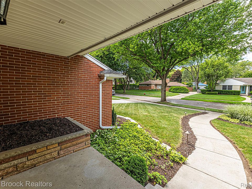 171 S Glengarry Rd, photo 4