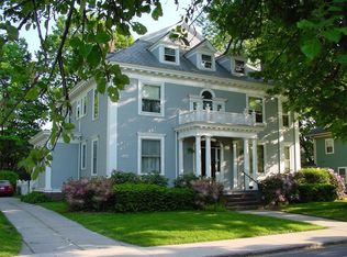 43 Maplewood Ter, Springfield, MA 01108