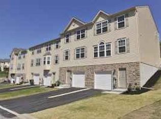 7763 Clearfield St, Harrisburg, PA 17111