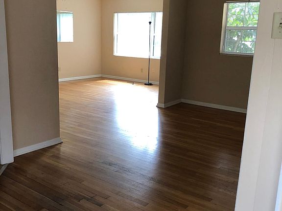 Dining area / Living room