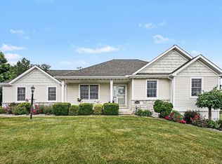 1756 E Boulder Dr, Warsaw, IN 46582