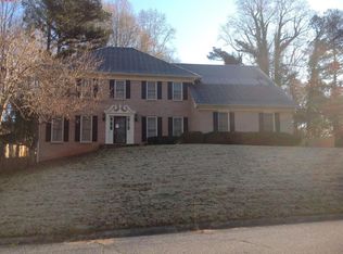 20 Planters Dr, Lilburn, GA 30047