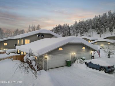 16625 River Heights Loop #33, Eagle River, AK, 99577