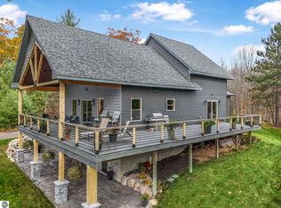 5242 W Big Sky Trl, Cadillac, MI 49601