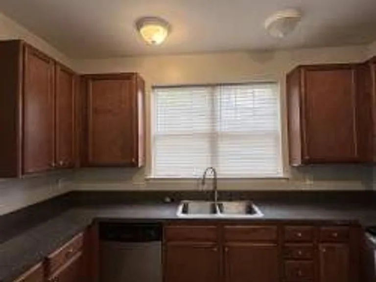 5300 Warminster Dr #205 — Photo 6