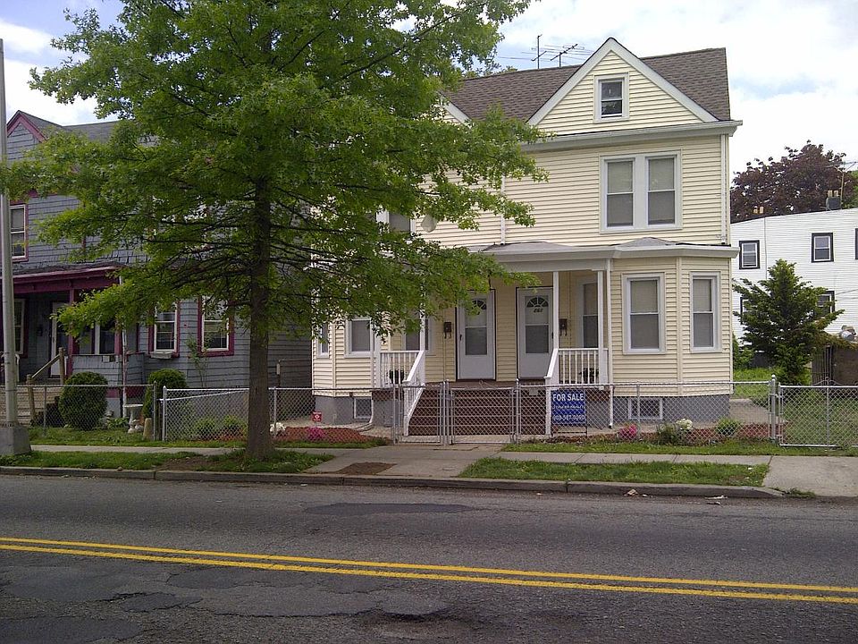 1st image of 263 Sanford St