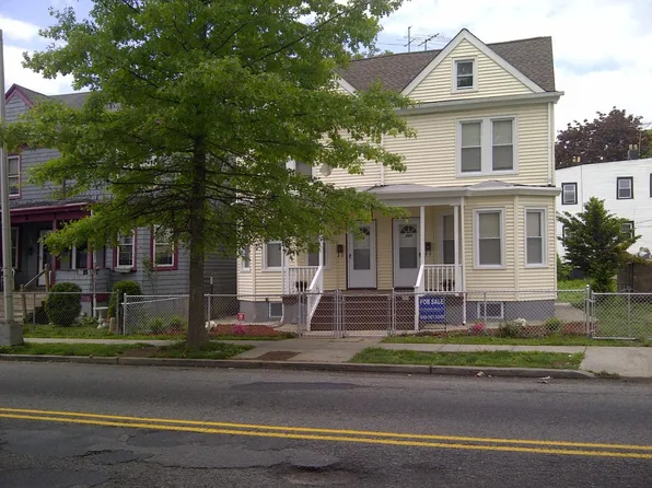 263 Sanford St, East Orange, NJ 07018