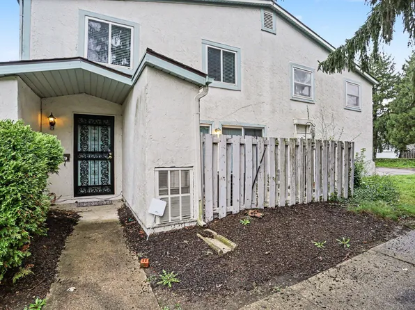 2509 Burgandy Ln, Columbus, OH 43232