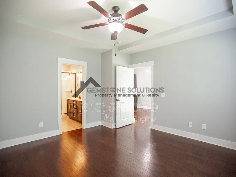 1041 Honey Bush Cir — Photo 24