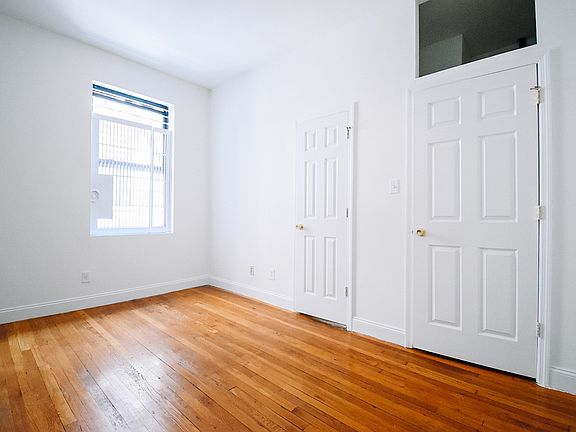 5th image of 45 Tiemann Pl #40R