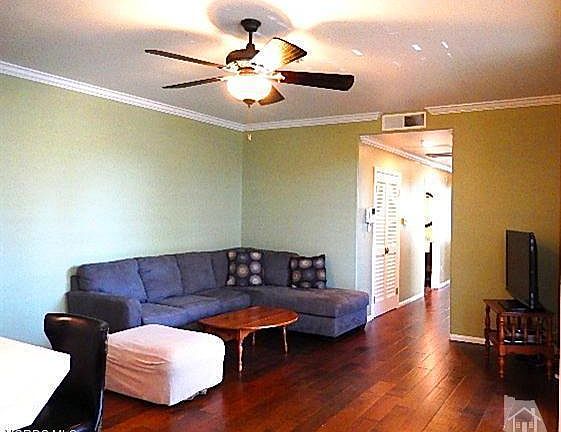 4th image of 436 E Poli St #306