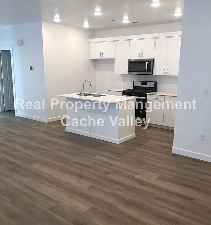 462 Forty S West Rte #102