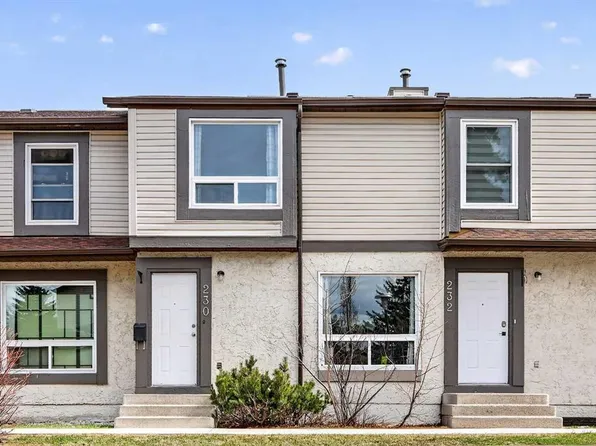 230 W Deerpoint Ln SE, Calgary, AB T2J 6M7