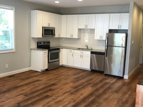 213 Purefoy Rd Unit 100, Chapel Hill, NC 27514